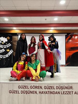 cocuk-gelisimi-programi-ogrencilerinden-3-aralik-dunya-engelliler-gunu-ne-anlamli-destek