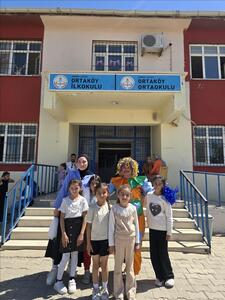 Sevgi Çiçekleri: Köylerden Geleceğe El Ele" Ekibinden Ortaköy Okulu'na Anlamlı Ziyaret